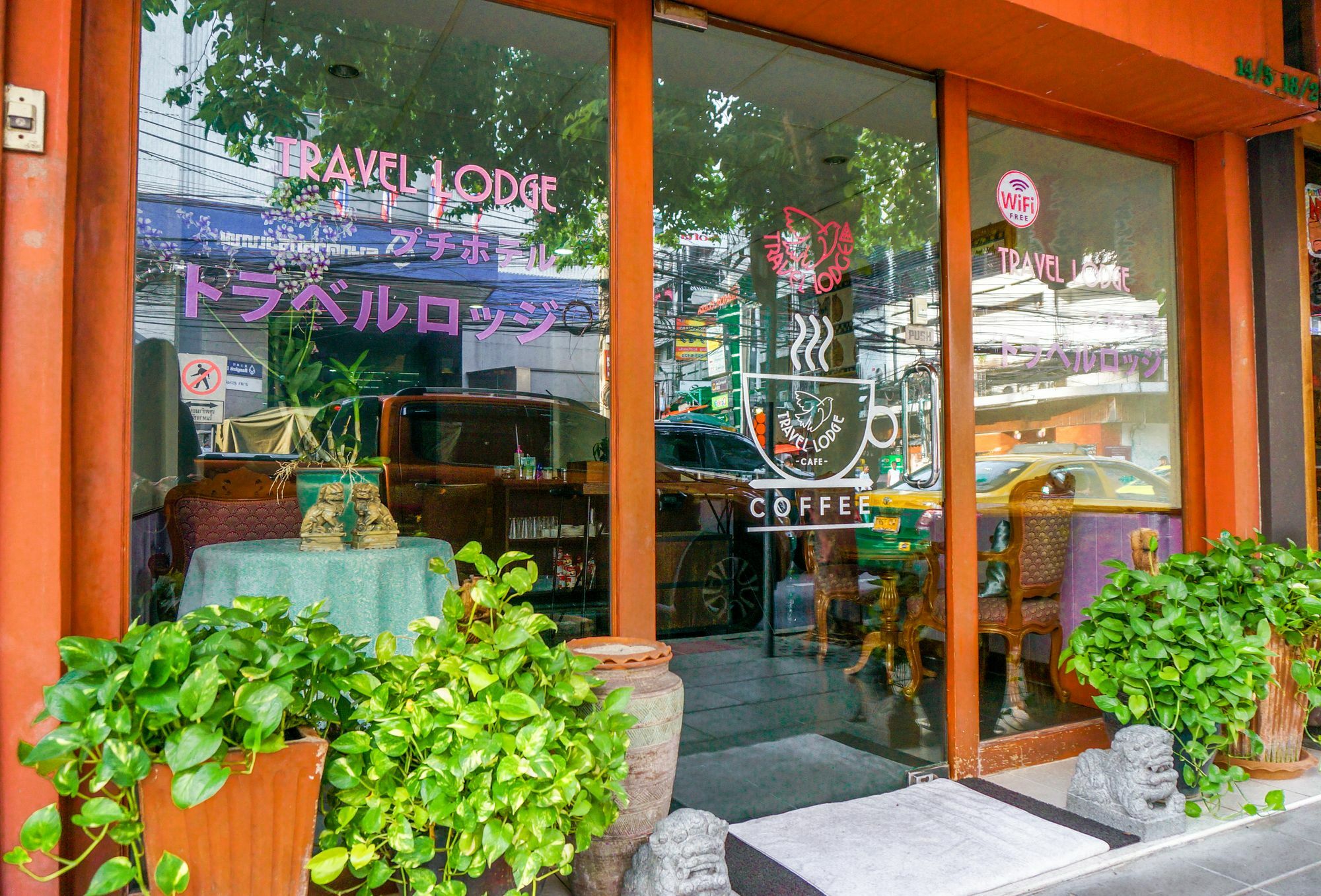 Travel Lodge Surawong (Adults Only) Banguecoque Exterior foto