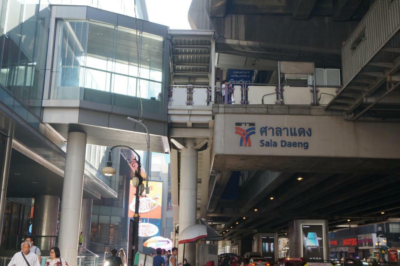 Travel Lodge Surawong (Adults Only) Banguecoque Exterior foto