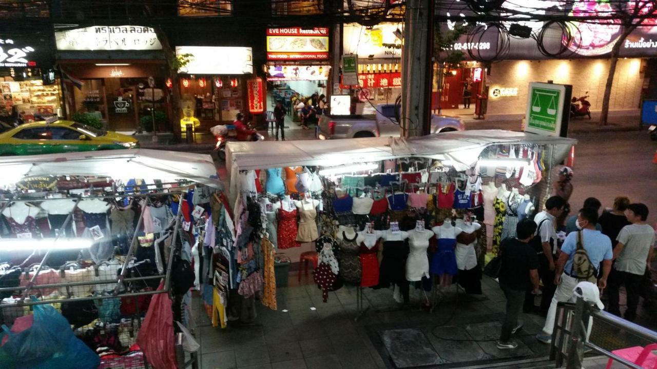 Travel Lodge Surawong (Adults Only) Banguecoque Exterior foto