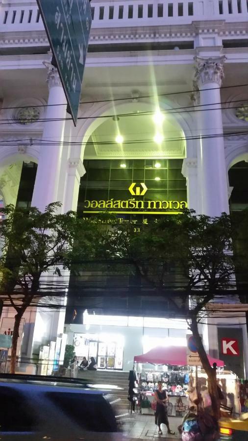 Travel Lodge Surawong (Adults Only) Banguecoque Exterior foto